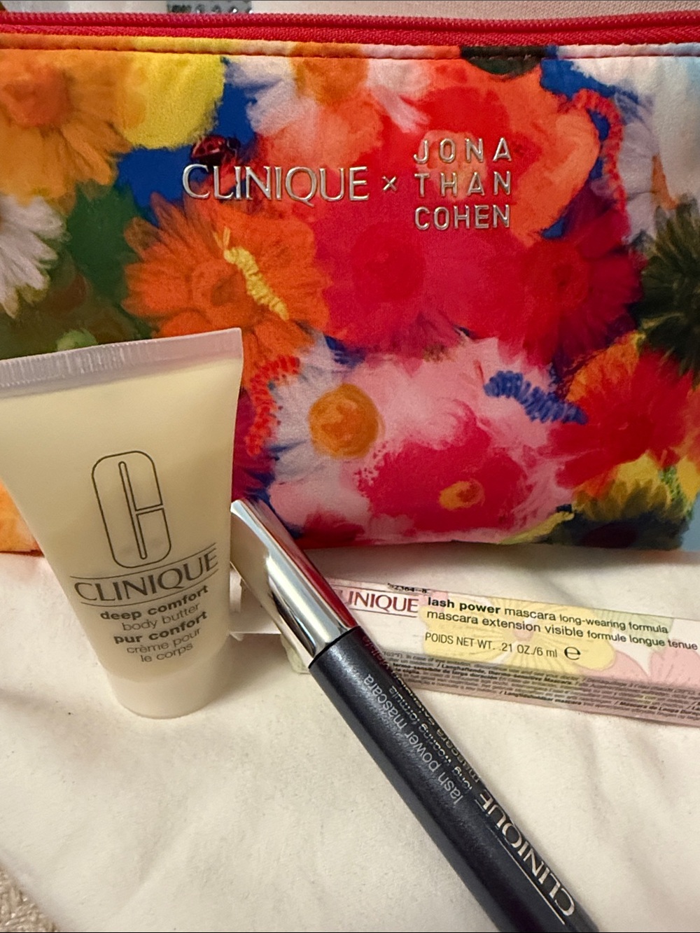 Clinique Jonathan Cohen Floral Cosmetic Bag Black Mascara Body Butter